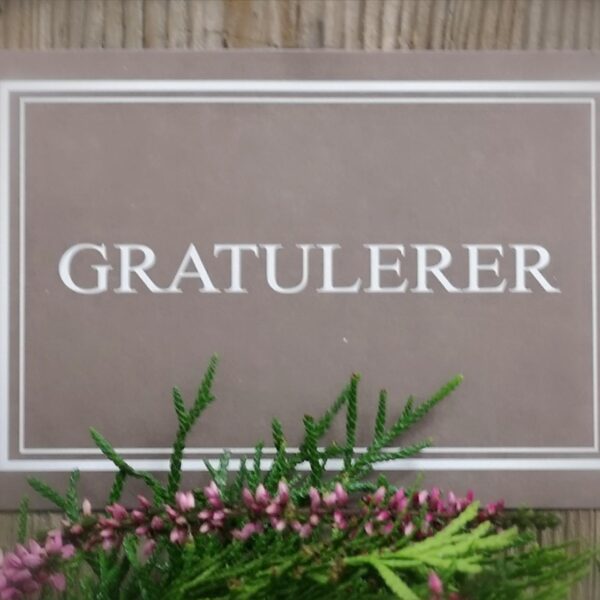 Gratulerer kort