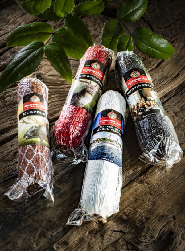4 bestselgere-elg-hjort-rødvin-salami-grønn-pepper