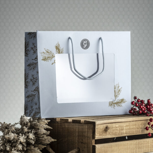 Gourmetkurven tom stor gavepose 38x12x30cm