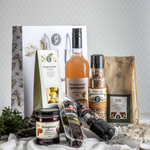 gavepose-katrin-helaar