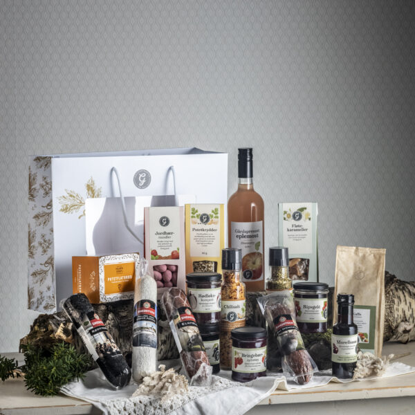 stor-gavepose-sigrid-helaar